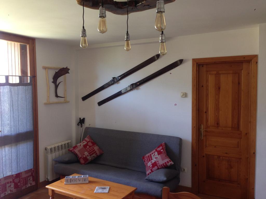 Vora Riu Appartement Esterri d'Àneu Buitenkant foto