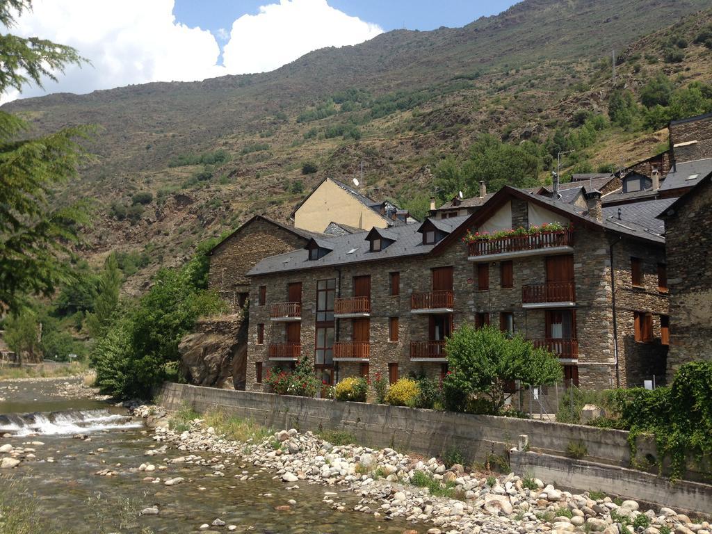 Vora Riu Appartement Esterri d'Àneu Buitenkant foto