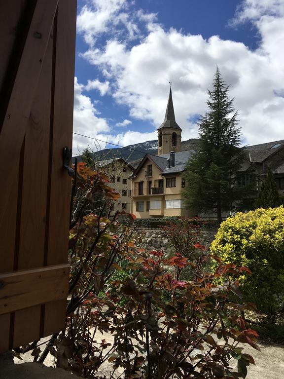 Vora Riu Appartement Esterri d'Àneu Buitenkant foto