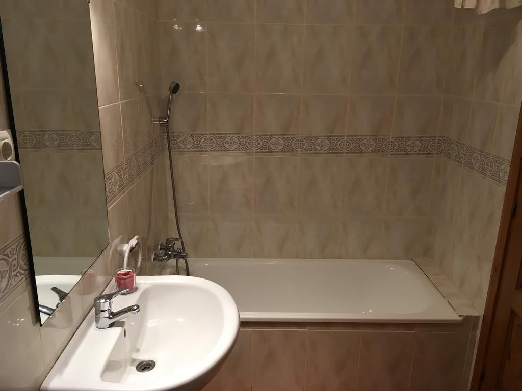 Vora Riu Appartement Esterri d'Àneu Buitenkant foto