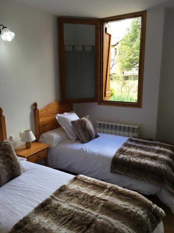 Vora Riu Appartement Esterri d'Àneu Buitenkant foto