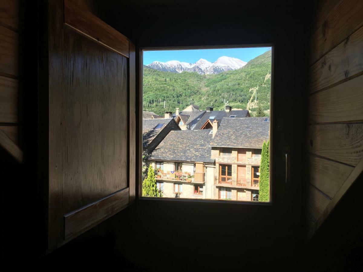 Vora Riu Appartement Esterri d'Àneu Buitenkant foto